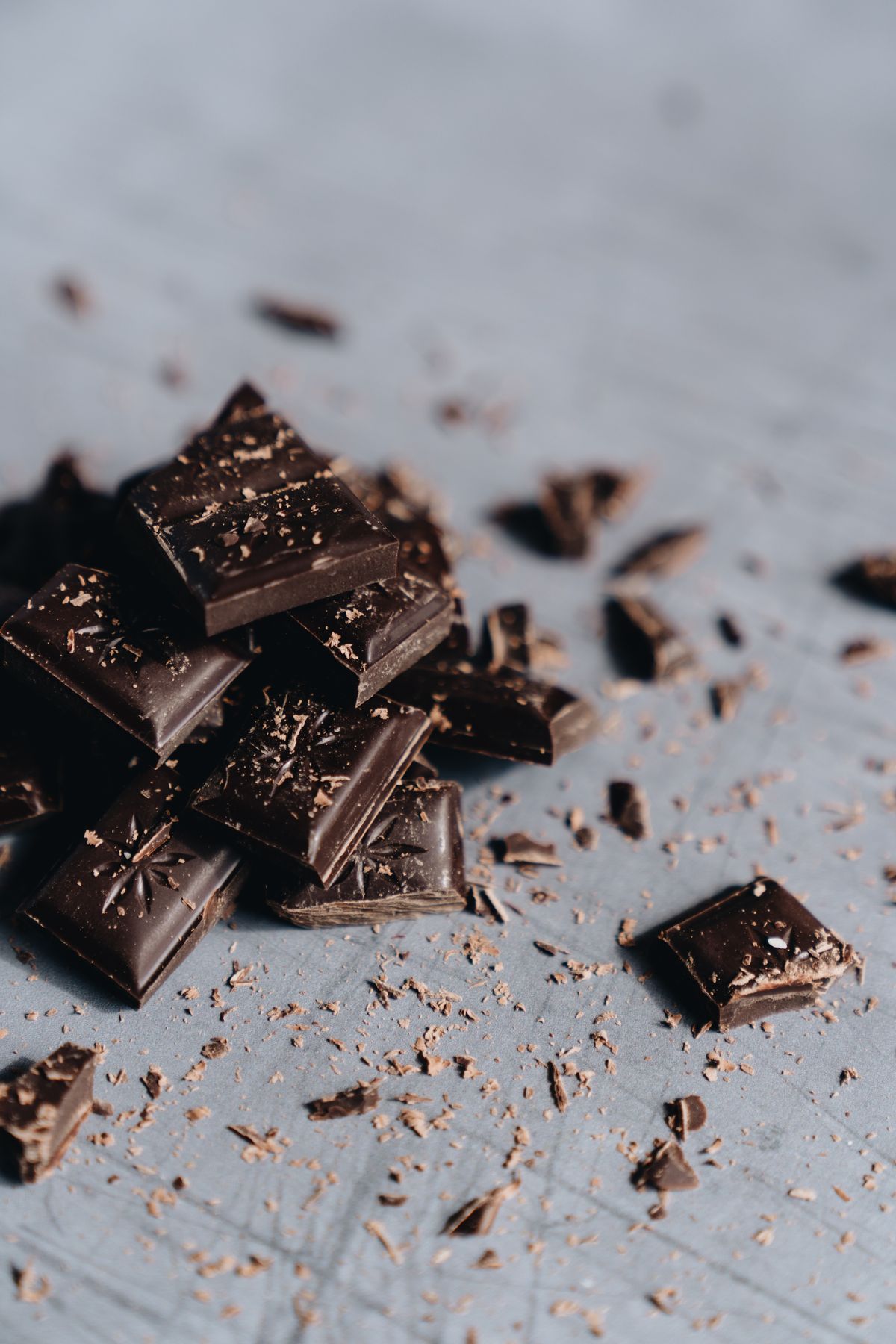 Broken pieces of dark chocolate